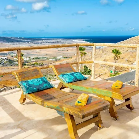 Eco Vineyard - Fantastic Views - 5 Mins Drive To Arrieta Сasa de vacaciones *
