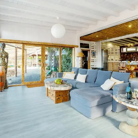 Eco Vineyard - Fantastic Views - 5 Mins Drive To Arrieta 別荘 *