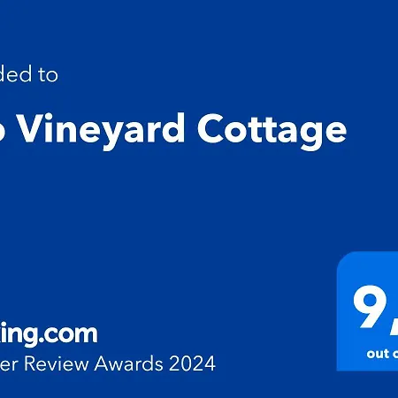 Eco Vineyard - Fantastic Views - 5 Mins Drive To Arrieta Holiday home *